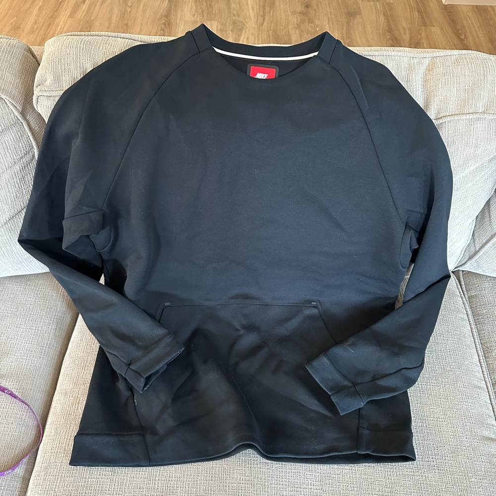 Black Sweatshirt with Front Pocket